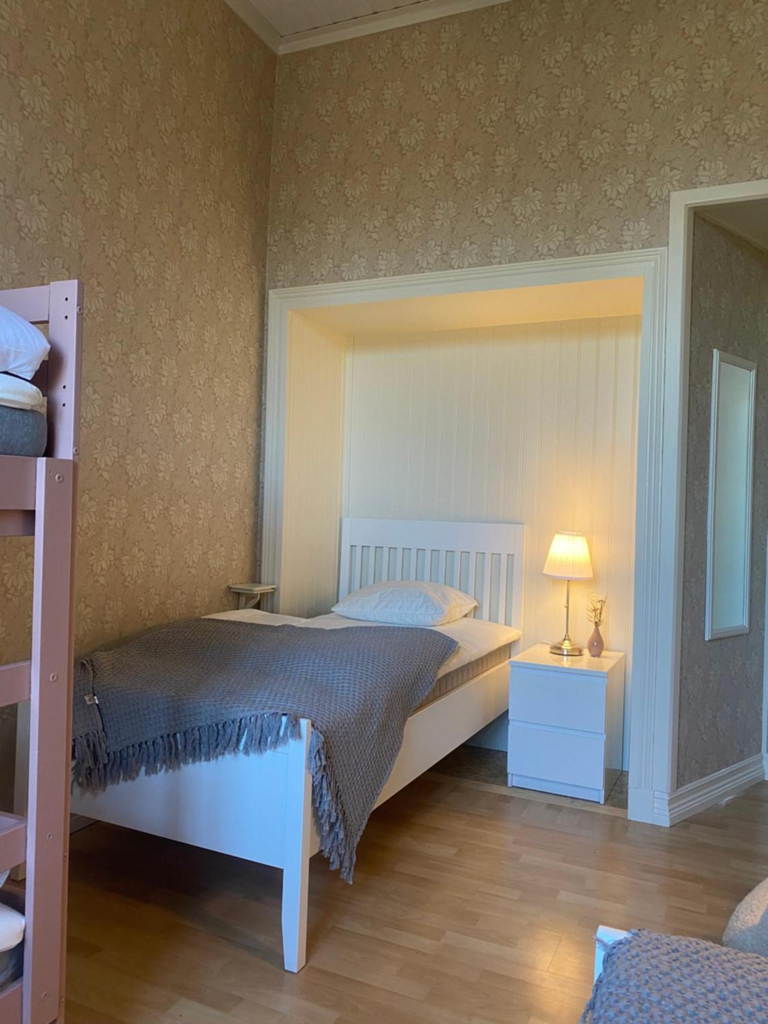 Klostergardens Vandrarhem Varnhem Zewnętrze zdjęcie